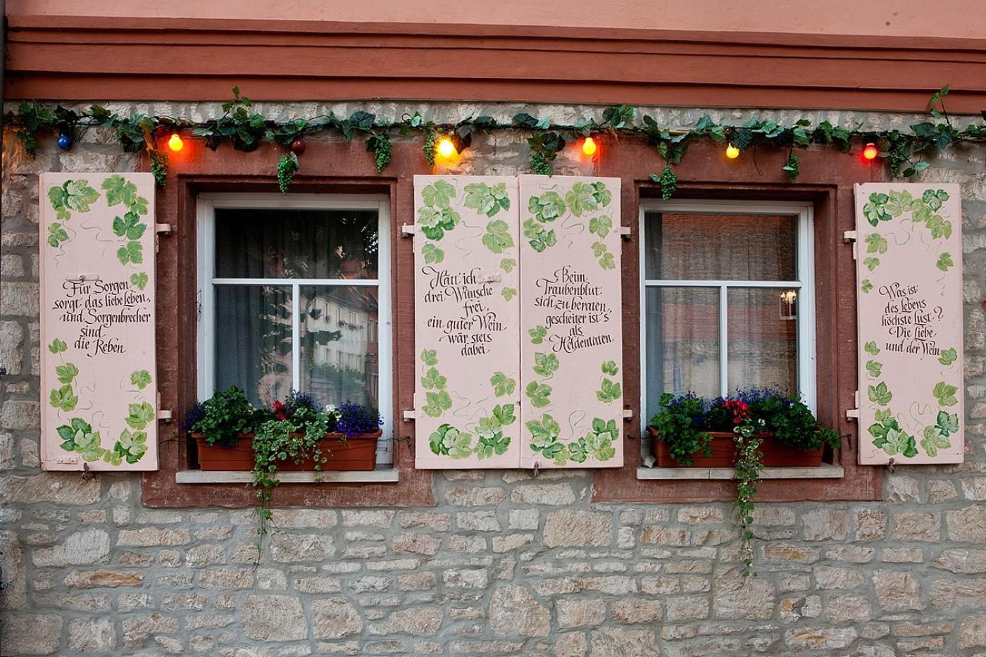 Hotel Altdeutsche Weinstuben フライブルク エクステリア 写真